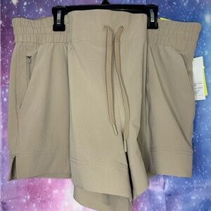 Women's Athletic Shorts in Tan
